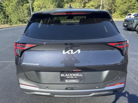 More photos of 2027 Kia Sportage LX at Blackwell Kia, VA
