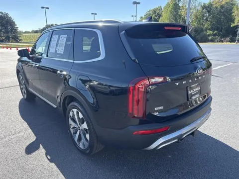 More photos of 2020 Kia Telluride S at Blackwell Kia, VA