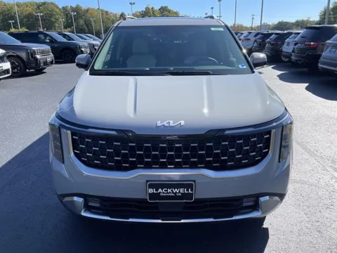 Photos of 2027 Kia Carnival SX for sale in Danville, VA at Blackwell Kia