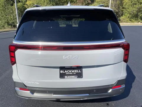 More photos of 2027 Kia Carnival SX at Blackwell Kia, VA
