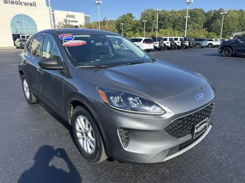 Gray 2022 Ford Escape SE for sale in Danville, VA