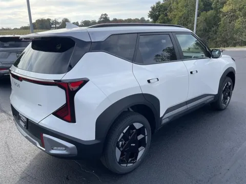 More photos of 2027 Kia Seltos EX at Blackwell Kia, VA