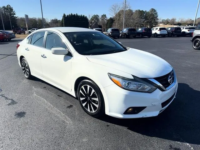 2018 Nissan Altima 2.5 SV for sale in Danville, VA