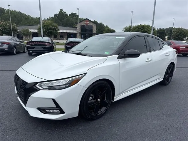 2022 Nissan Sentra SR