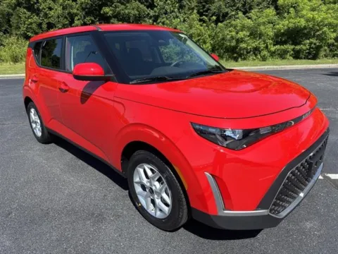 Red 2025 Kia Soul LX for sale in Danville, VA