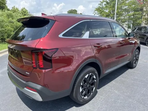 More photos of 2025 Kia Sorento S at Blackwell Kia, VA