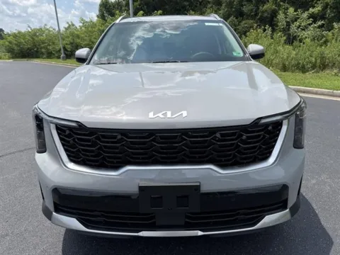 Photos of 2025 Kia Sorento S for sale in Danville, VA at Blackwell Kia