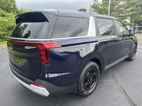 More photos of 2026 Kia Carnival LX at Blackwell Kia, VA
