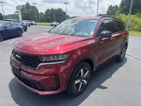 Red 2023 Kia Sorento S for sale in Danville, VA