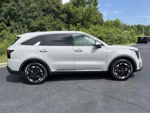 More photos of 2025 Kia Sorento 4DR FWD S at Blackwell Kia, VA