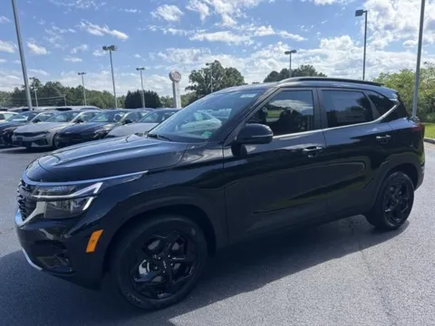 Black 2026 Kia Seltos EX for sale in Danville, VA