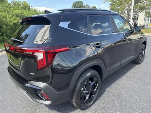 More photos of 2026 Kia Seltos EX at Blackwell Kia, VA