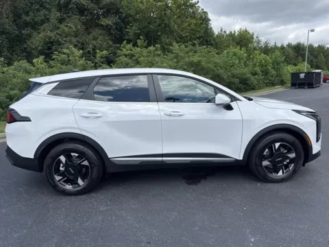 More photos of 2026 Kia Sportage LX at Blackwell Kia, VA