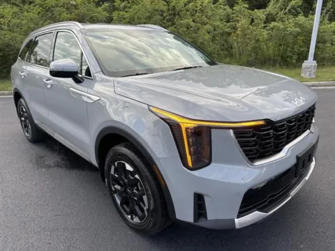 Another view of 2025 Kia Sorento S for sale in Danville, VA at Blackwell Kia
