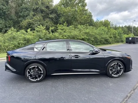 More photos of 2025 Kia K4 GT-Line at Blackwell Kia, VA