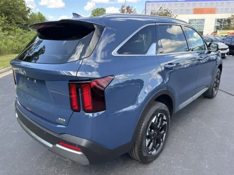 More photos of 2026 Kia Sorento S at Blackwell Kia, VA