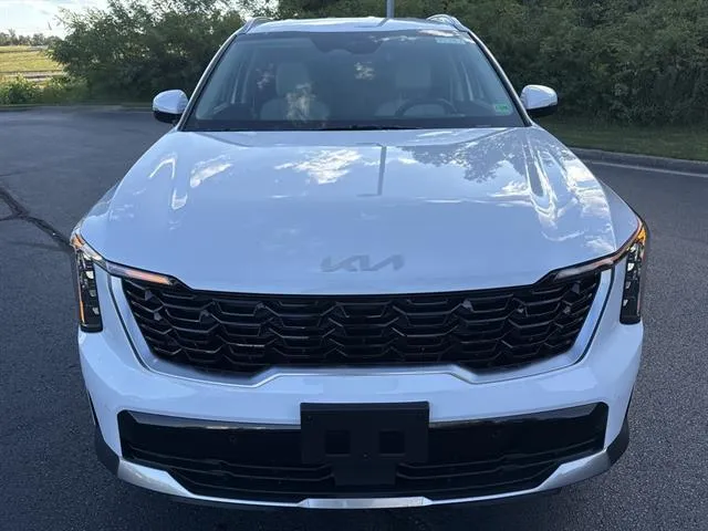 2026 Kia Sorento S photo 5