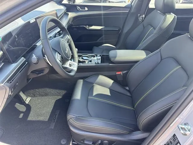 2026 Kia K5 GT photo 4