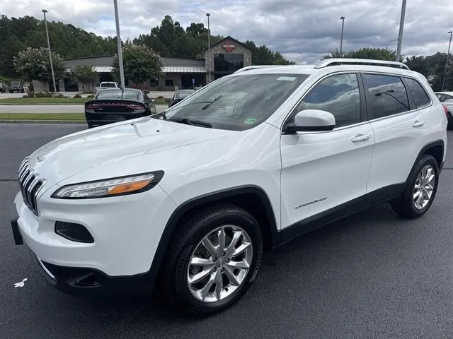 Used 2015 Jeep Cherokee Limited with VIN 1C4PJMDSXFW681563 for sale in Danville, VA