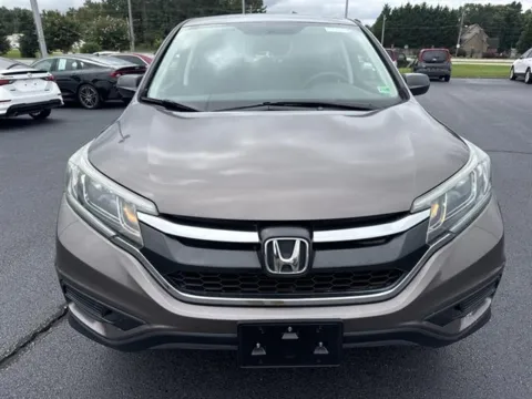 Photos of 2016 Honda CR-V SE for sale in Danville, VA at Blackwell Kia