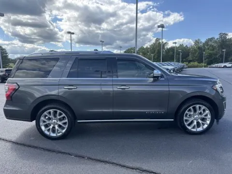 More photos of 2019 Ford Expedition Platinum at Blackwell Kia, VA