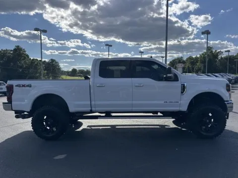 More photos of 2019 Ford Super Duty F-250 SRW XLT at Blackwell Kia, VA