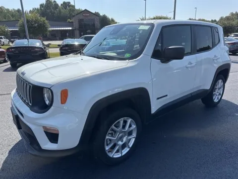 White 2023 Jeep Renegade Latitude for sale in Danville, VA