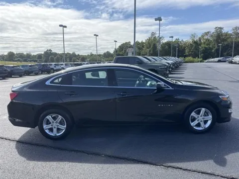More photos of 2023 Chevrolet Malibu LT at Blackwell Kia, VA