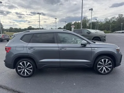 More photos of 2024 Volkswagen Taos SE at Blackwell Kia, VA