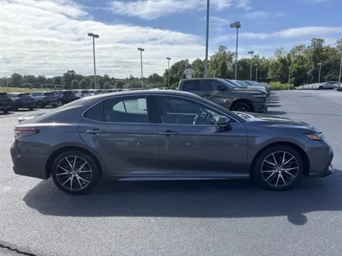 More photos of 2023 Toyota Camry SE at Blackwell Kia, VA