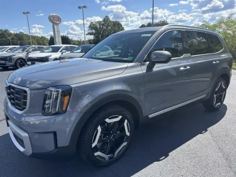 Silver 2025 Kia Telluride S for sale in Danville, VA