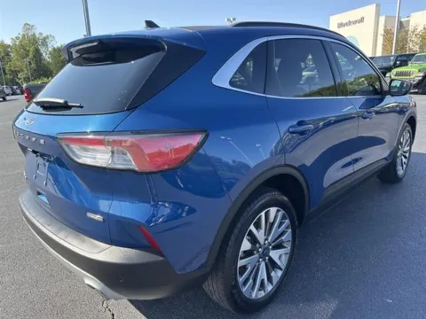 More photos of 2022 Ford Escape Titanium at Blackwell Kia, VA