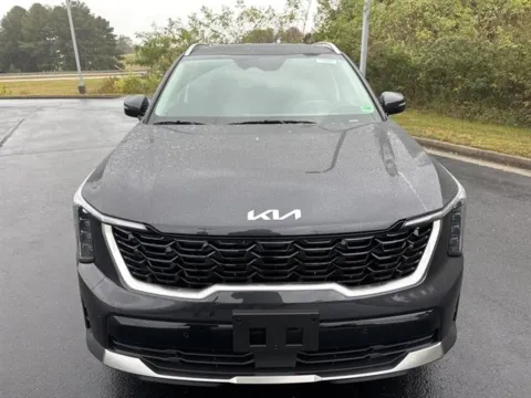 Photos of 2026 Kia Sorento S for sale in Danville, VA at Blackwell Kia