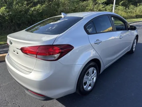 More photos of 2018 Kia Forte LX at Blackwell Kia, VA