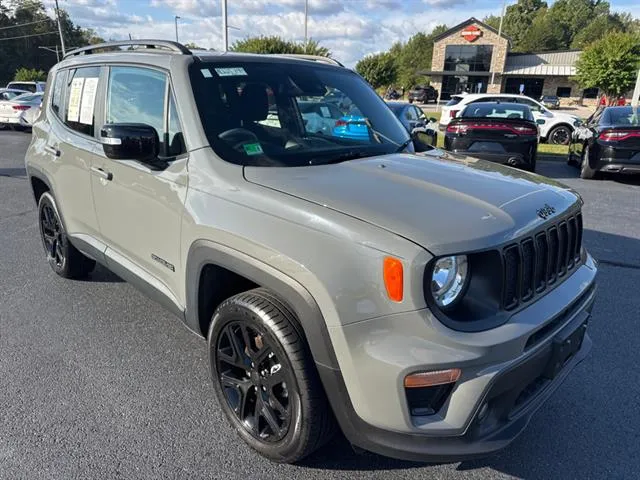 2022 Jeep Renegade Altitude's photo