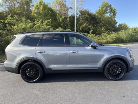 More photos of 2023 Kia Telluride EX X-Line at Blackwell Kia, VA