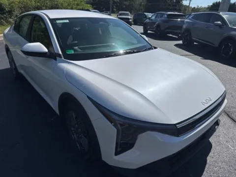 White 2025 Kia K4 LX for sale in Danville, VA