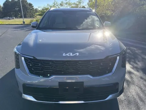 Photos of 2026 Kia Sorento S for sale in Danville, VA at Blackwell Kia