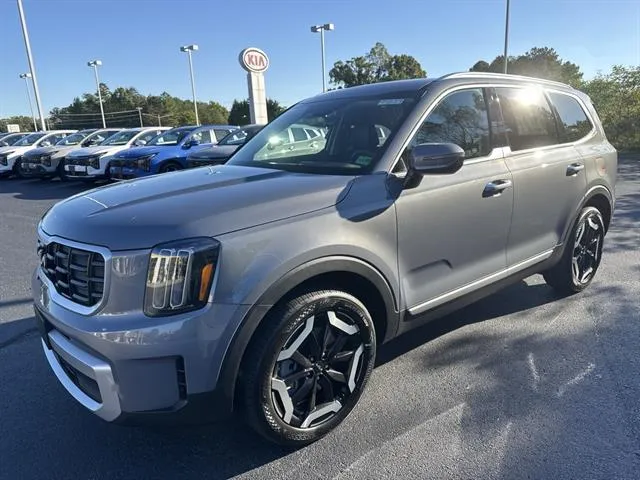 Silver 2025 Kia Telluride S for sale in Danville, VA