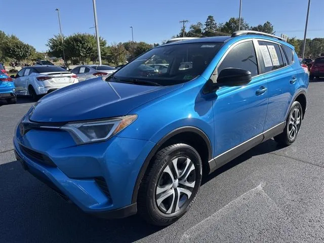 2017 Toyota RAV4 LE