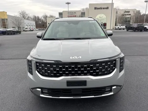 Photos of 2026 Kia Carnival SX for sale in Danville, VA at Blackwell Kia