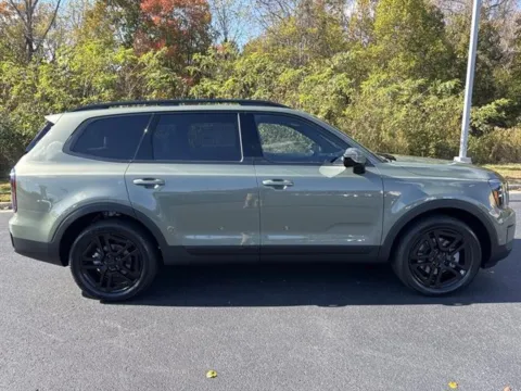 More photos of 2025 Kia Telluride 4DR AWD SX-PRES X-LI at Blackwell Kia, VA