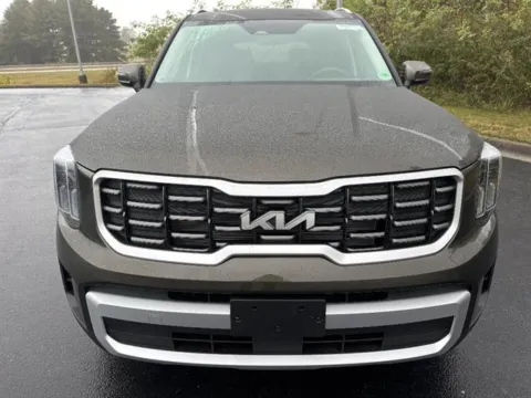 Photos of 2025 Kia Telluride S for sale in Danville, VA at Blackwell Kia