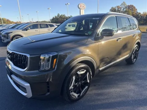 Unknown 2025 Kia Telluride 4DR AWD EX for sale in Danville, VA