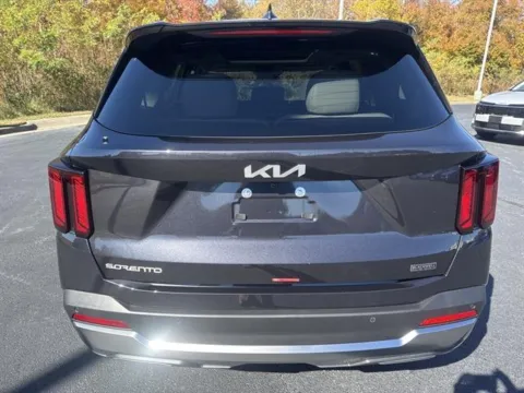 More photos of 2026 Kia Sorento S at Blackwell Kia, VA
