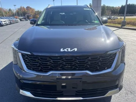 Photos of 2026 Kia Sorento S for sale in Danville, VA at Blackwell Kia