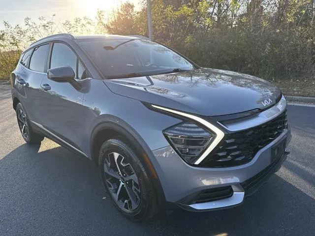 Silver 2024 Kia Sportage EX for sale in Danville, VA