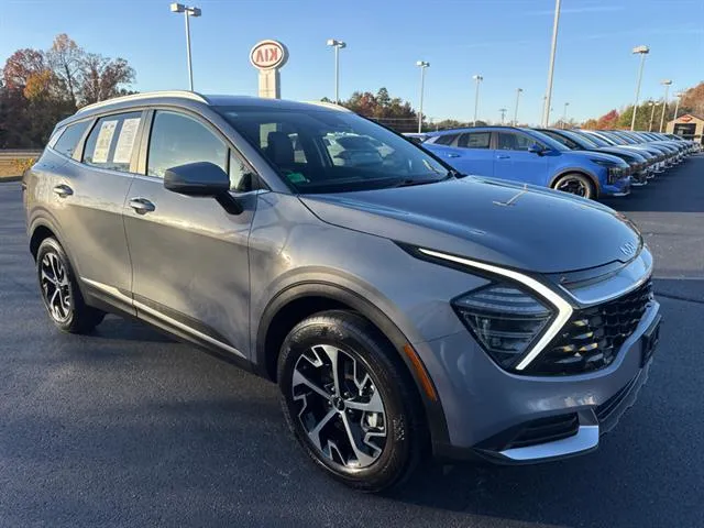 Silver 2024 Kia Sportage EX for sale in Danville, VA