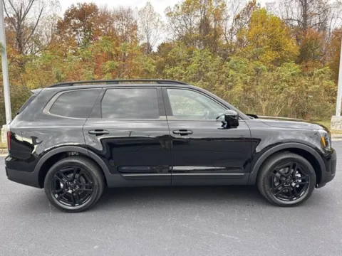 More photos of 2025 Kia Telluride 4DR AWD SX X-PRO at Blackwell Kia, VA