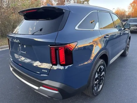 More photos of 2026 Kia Sorento S at Blackwell Kia, VA